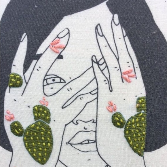 Meet your Posher, Anahi - Picture 2 of 2